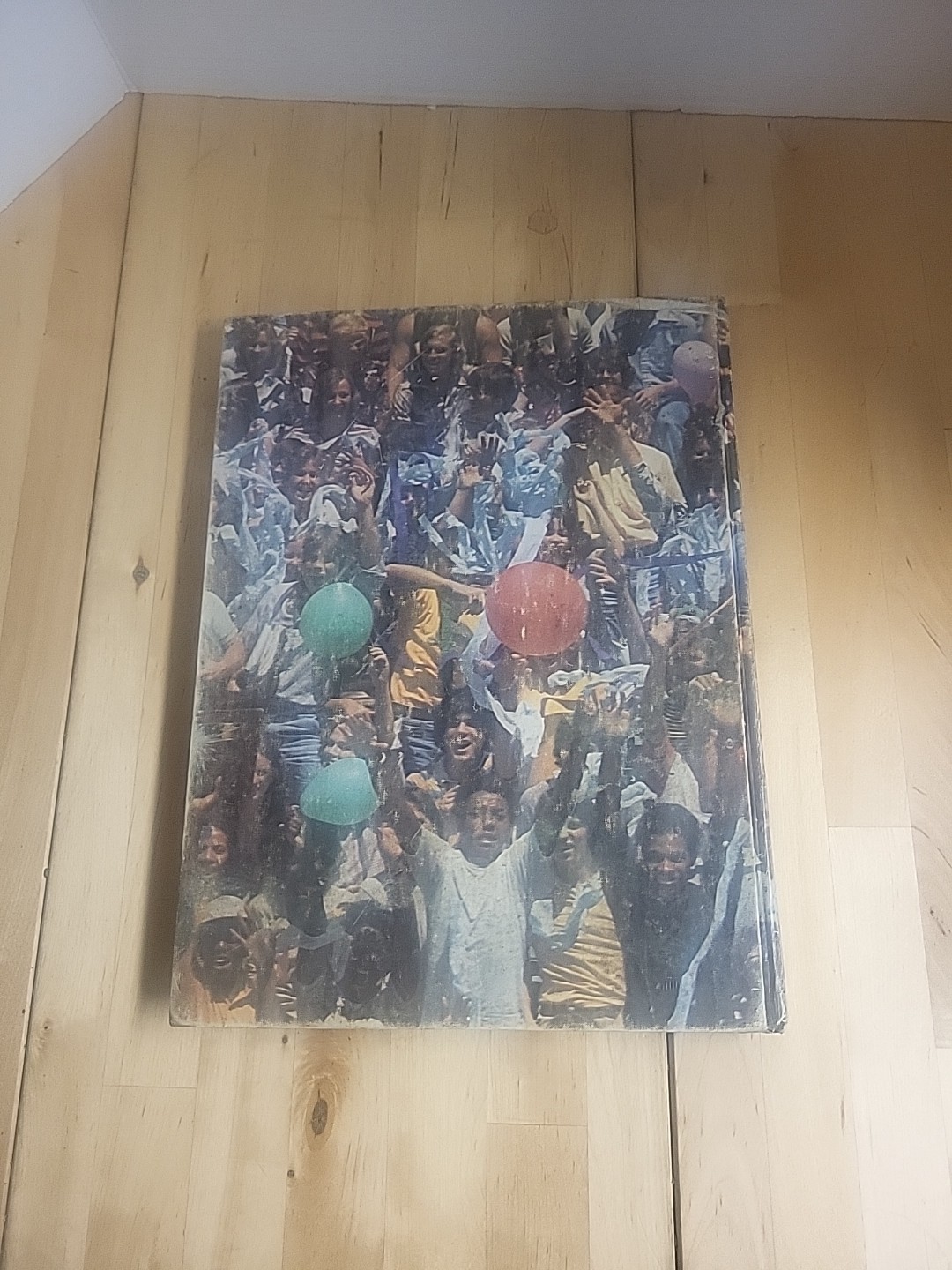 Picture 3 of 24