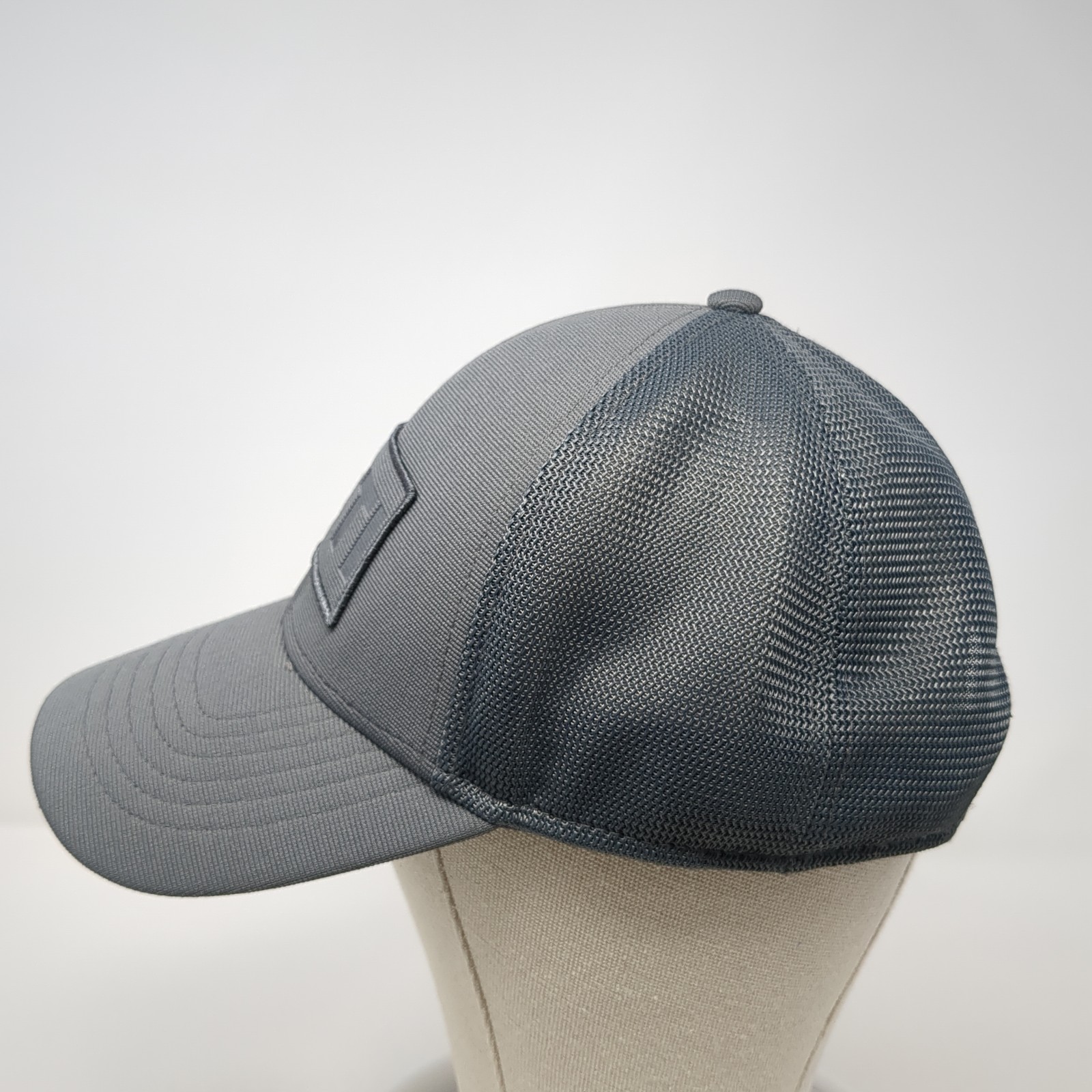 YETI Patch Snapback Trucker Hat Gray One Size Adj… - image 3