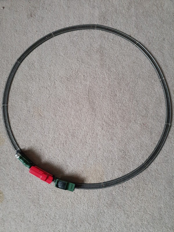 vintage tyco 11 piece track set with, Locomotive, southern tender, & caboose