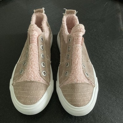 Blowfish Malibu Playdoe Rose/Gold Pink Sneakers Shoes size 7 Sherpa Lining NEW