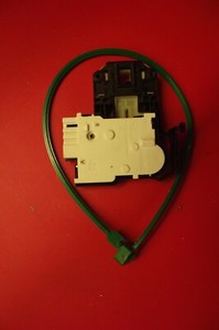 Waschmaschine HOTPOINT WMD962G UK Türschloss