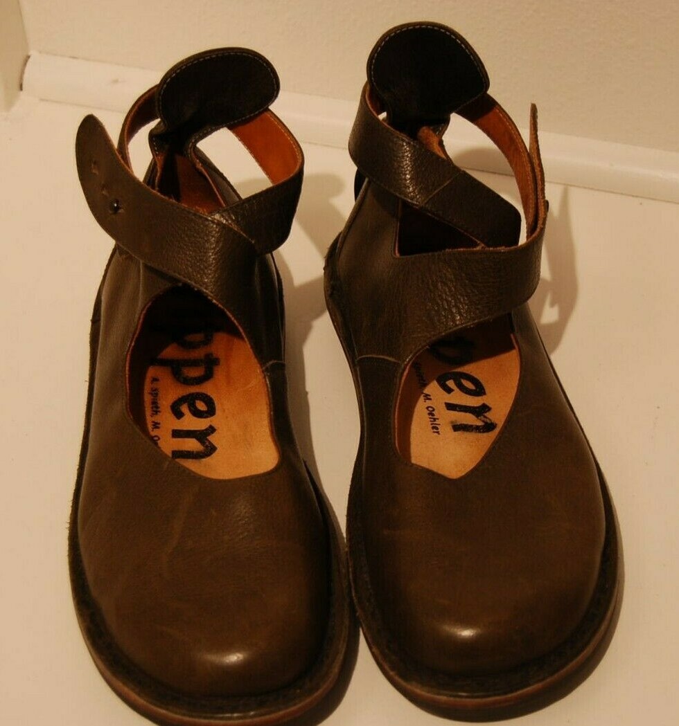 【trippen】VIVIENNE 37 Trippen Vivienne in Black : Ped Shoes - Order online or