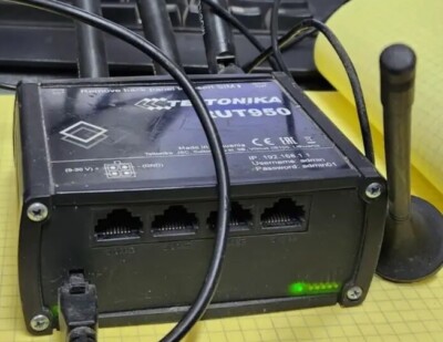 TELTONIKA RUT950 Rugged Cellular Industrial Router with 4x Antennas & EU P.A.