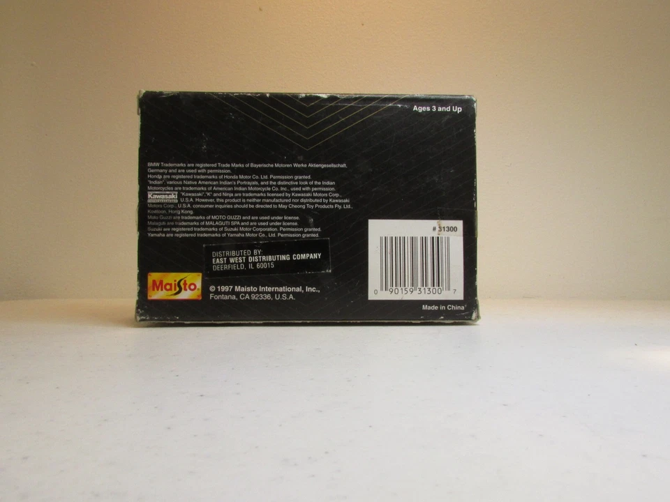 Maisto Honda Shadow 1:18 Special Edition Indian with box - Image 3 of 4