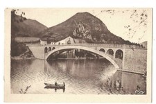 39 THOIRETTE LE PONT ET HOTEL VUITON