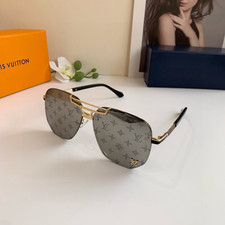 Louis Vuitton 17509 LV Monogram Lens Gold Frame Sunglasses 60 15-152