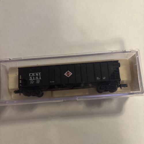Realista, escala N, LS&I #5161 con carga Louisville Nashville tolva de 100 toneladas | Condition: New