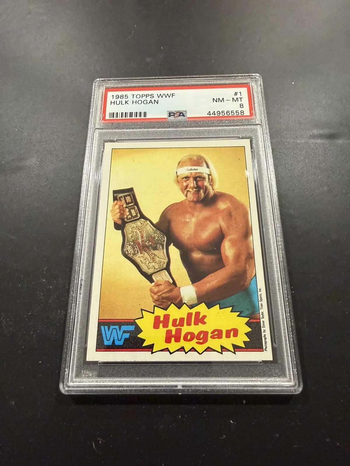 1985 Topps WWF Hulk Hogan RC #1 PSA 8 NM-MT