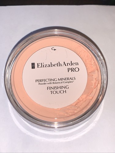 Elizabeth Arden PRO Perfecting Minerals Powder-Finishing Touch W/Botanicals - Picture 2 of 4