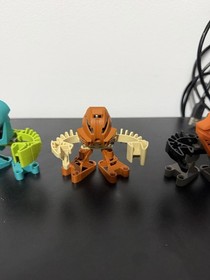LEGO BIONICLE: Tohunga No Discs Lot 1391 1392 1388 1390 AND Nuparu boxor 8556