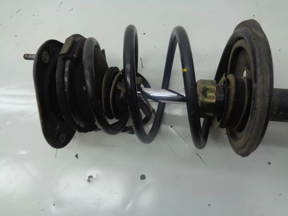 Amortiguador delantero izquierdo Toyota Prius 2001-2003 muelle puntal OEM AK210572 Foto 3 de 4