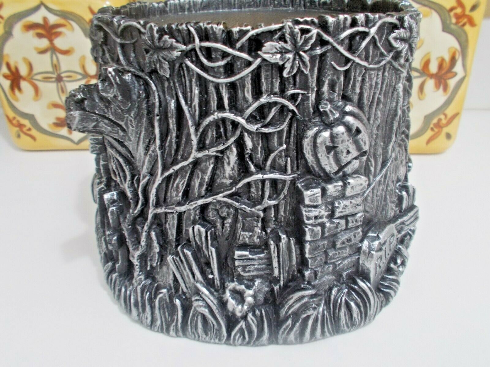 Homeworx by Harry Slatkin HALLOWEEN Candle Holder HAUNTED TREE