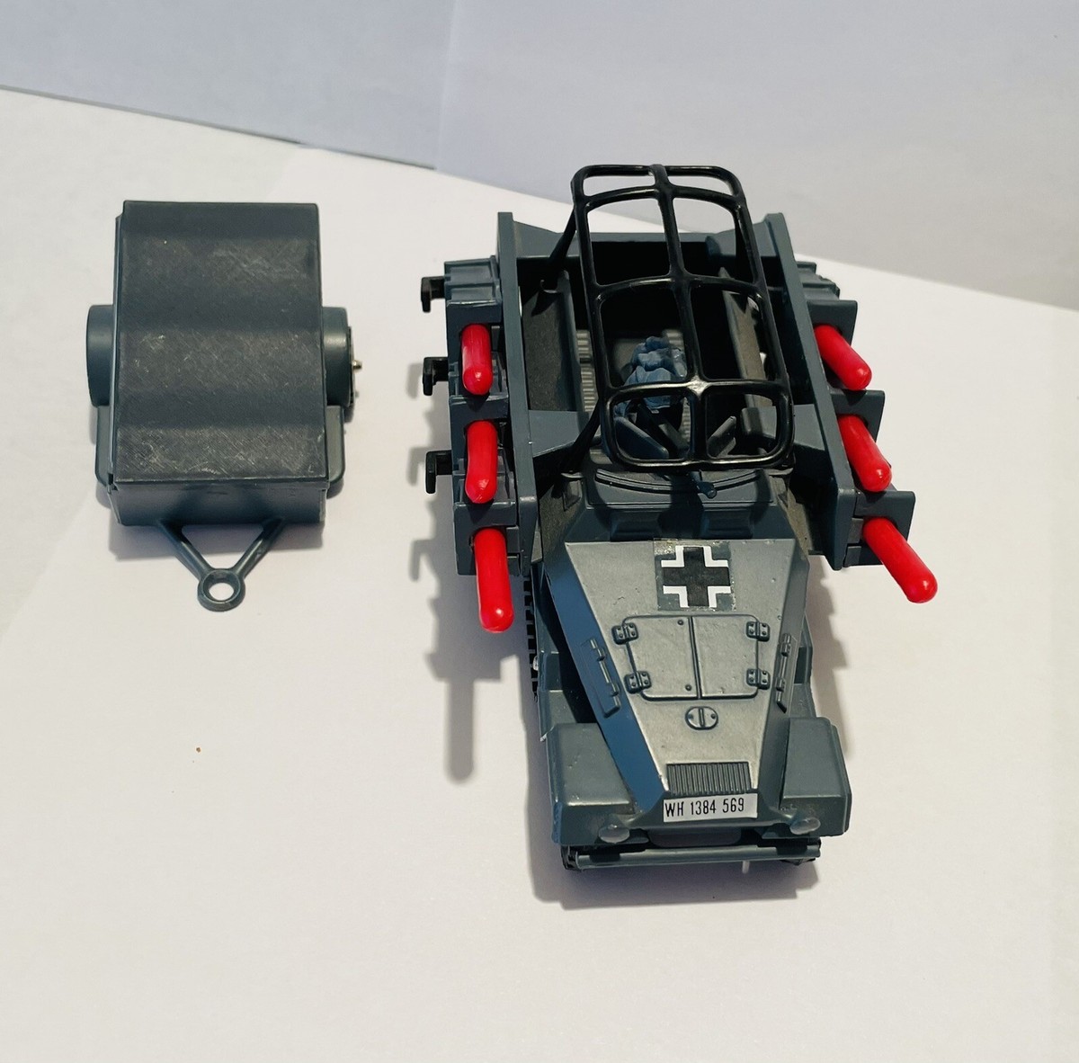 CORGI TOYS METTOY - C907 - HANOMAG SdKfz 251/1 ROCKET LAUNCHER W