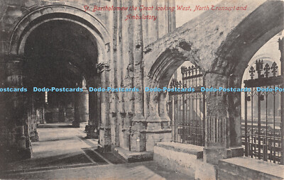 R333509 St. Bartholomäus der Große Blick West North Transept und Krankenwagen J Be
