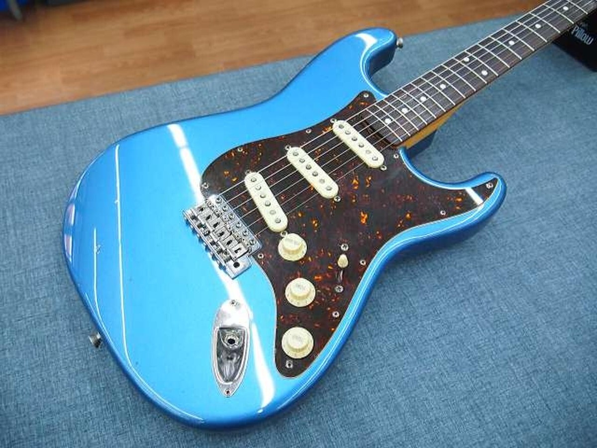 Fender Japan Stratocaster ST62-TX Electric Guitar Crafted in Japan