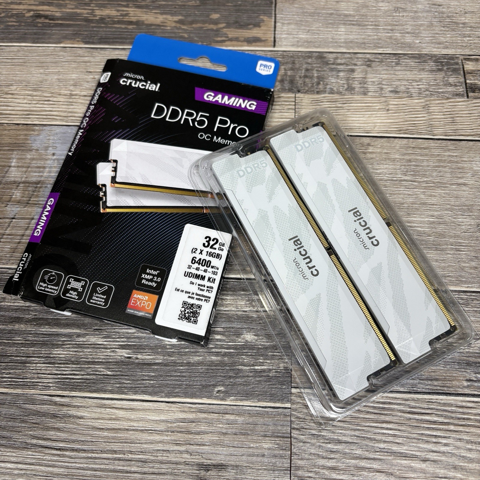 Crucial Pro Overclocking 32GB (2 x 16GB) DDR5 6400 (PC5 51200) Desktop Memory Mo