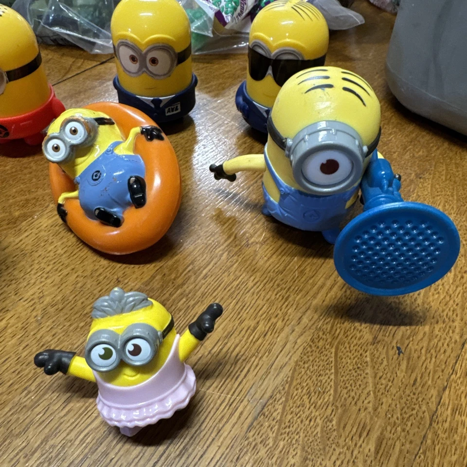 Lote de 16 figuras de Despicable Me Minions Foto 4 de 4