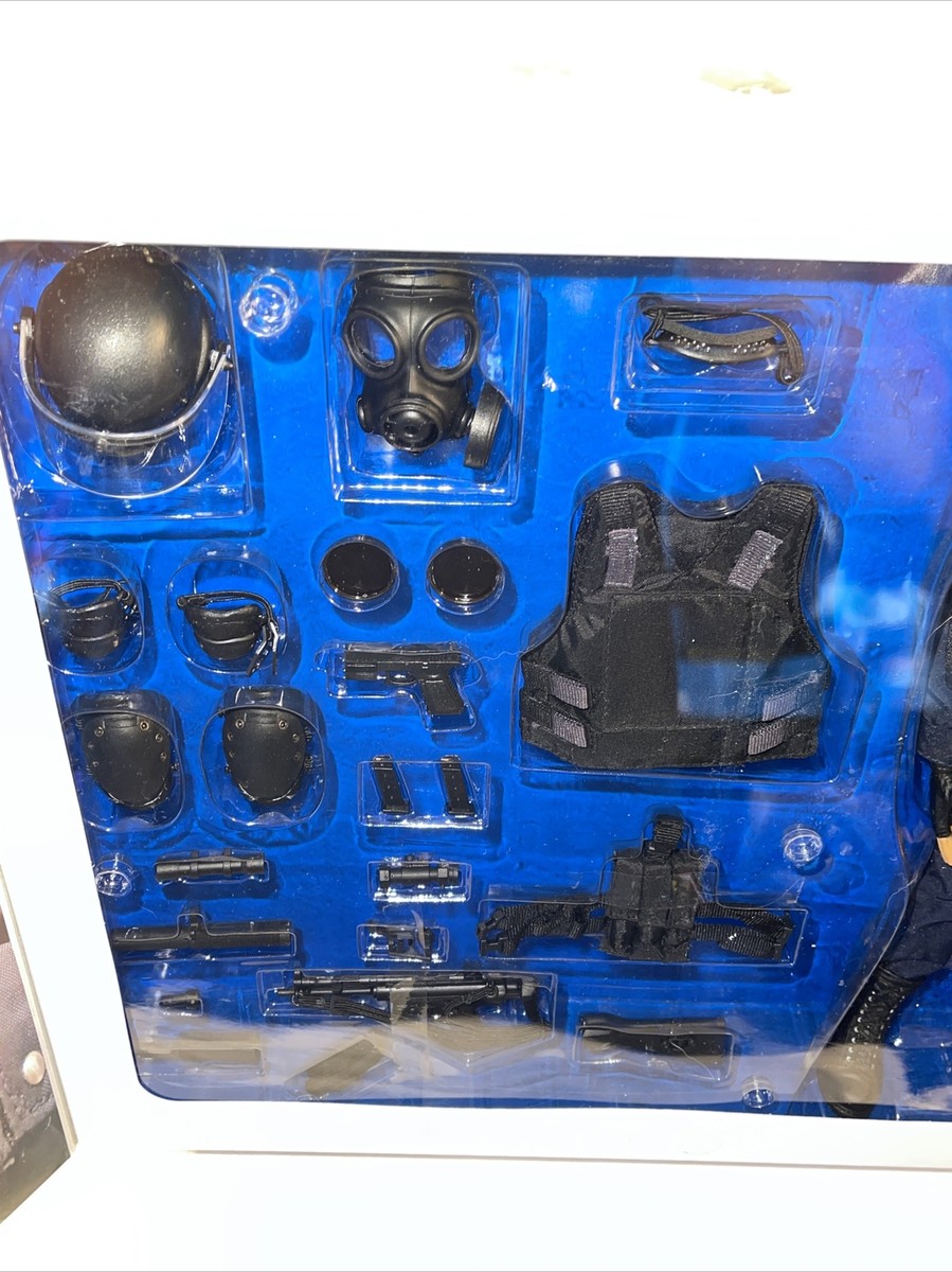 ミリタリー hottoys swat Amazon.co.jp: レア 1/6 ホットトイズ SWAT スワット HotToys