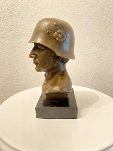 Antique Bronze Bust of a soldier of World War II Berlin Germany after Fisher - Picture 5 of 9