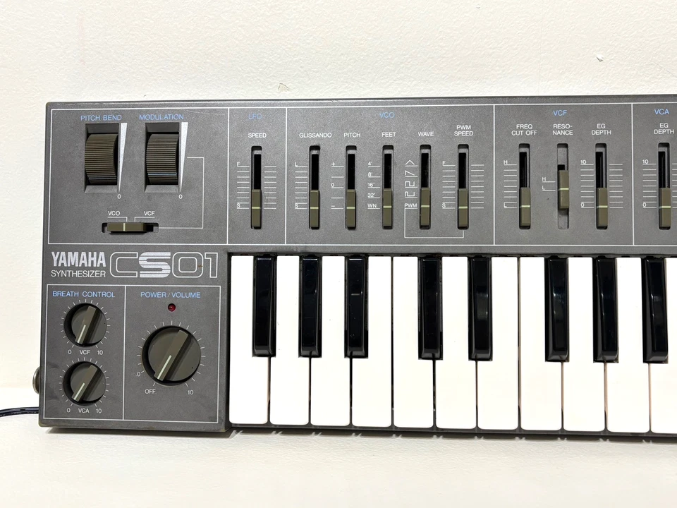YAMAHA CS01 Analog Monophonic Synthesizer From Japan - Image 3 of 4