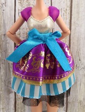 Madeline Hatter 1st Wave Chapter Vestido de fantasía Ever After High Muñeca (Ver descripción)