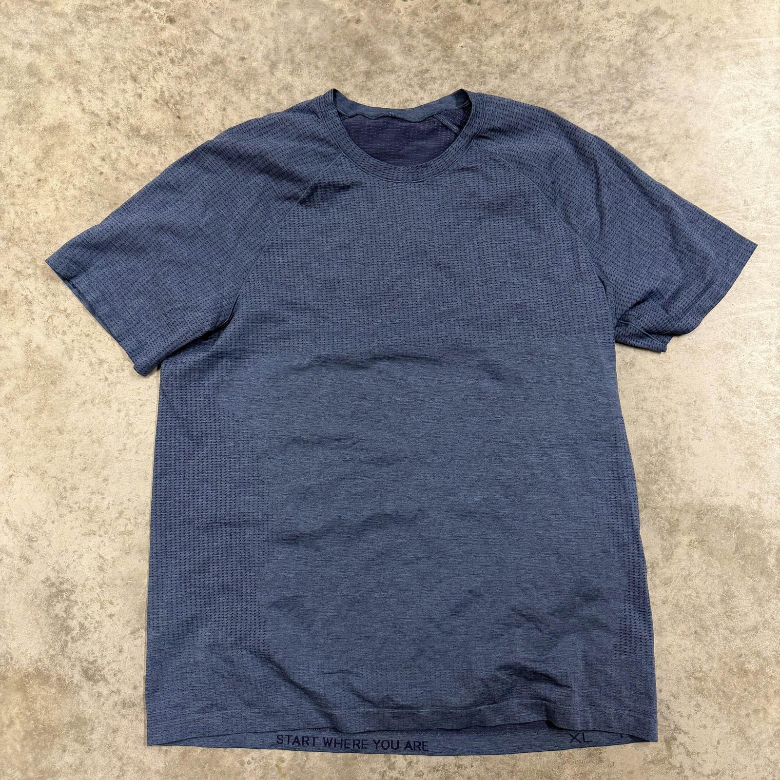 Lululemon Shirt Mens XL Blue metal vent tech performance gym training stretch