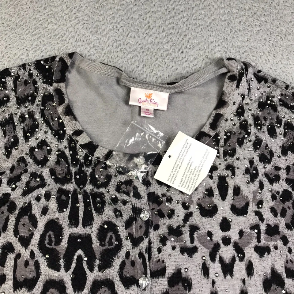 Quacker Factory Sweater Womens 1X Gray Leopard Rhinestone Button Up Cardigan NEW - Image 2 of 4