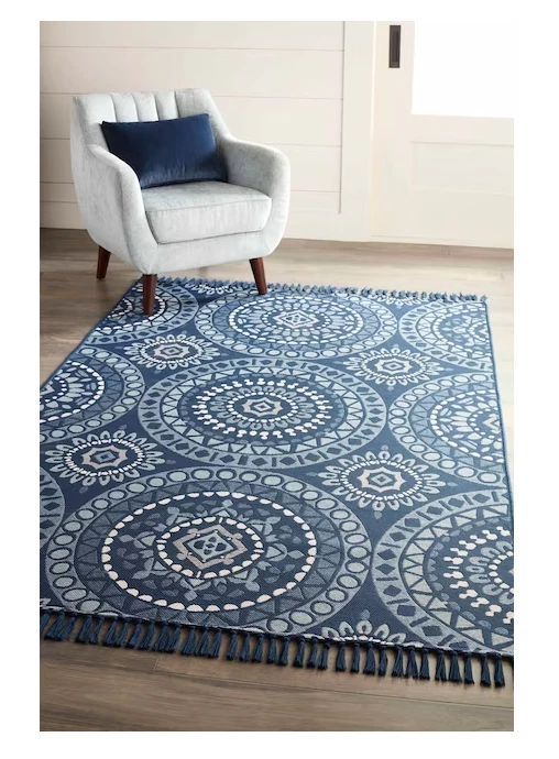 Mohawk Home Madden 2 x 7 色靛蓝室内/室外奖章长条地毯 — 第 2/3 张图片