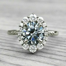 Fashionable White Round 2.10CT Sapphire Halo Style Engagement Ring In 935 Silver