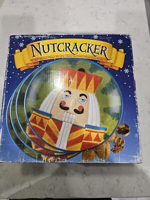 Clay Art NUTCRACKER 8.5'' Dessert Plate Set 4Pc Embossed Face Christmas New 