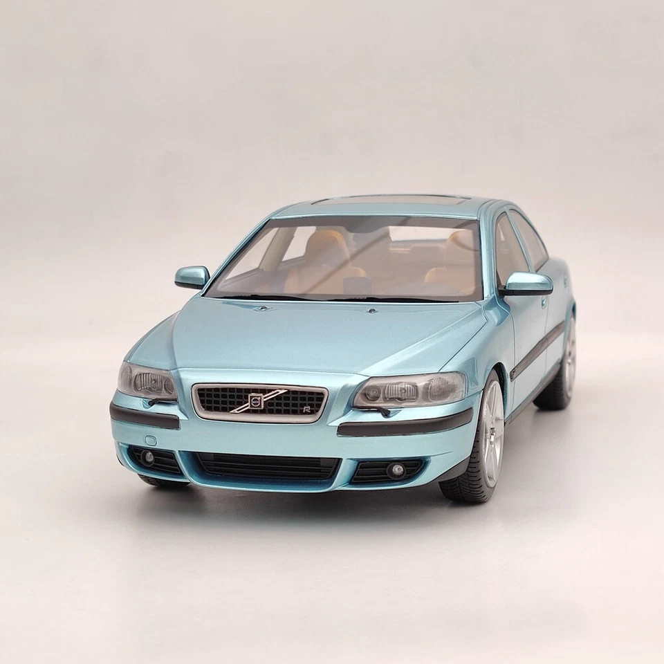 DNA Collectibles 1:18 Volvo S60 R 2003 DNA000104 резиновая модель автомобиля ограниченное издание зеленый - Изображение 4 из 4