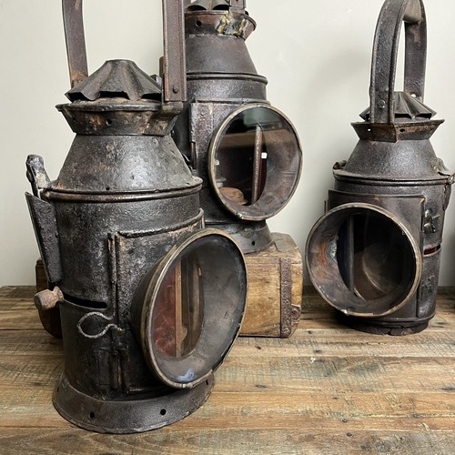 Original Railway Lantern - Vintage Railwayana - Rustic Metal Lantern - £55 each - Picture 3 of 15