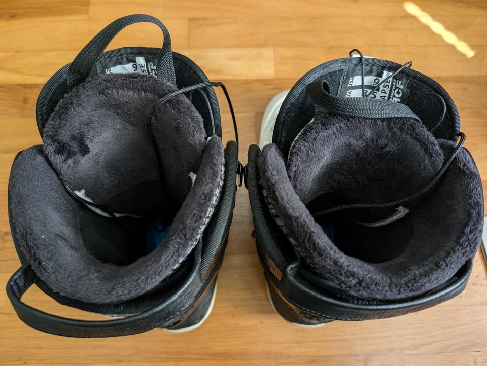 Salomon Synapse Snowboard Boots w/ Sole Footbed Size 9 eBay