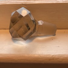 Beautiful Clear Glass Crystal Faceted Decanter Stopper Glows