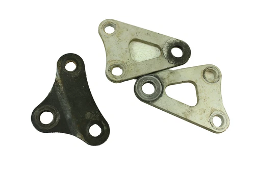 PLATE, ENGINE MOUNT FRONT