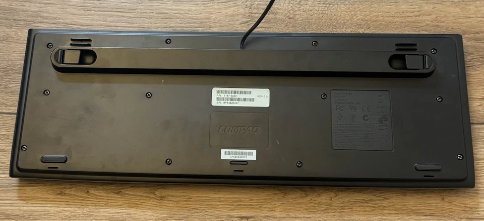 Compaq Keyboard - Image 2 of 3