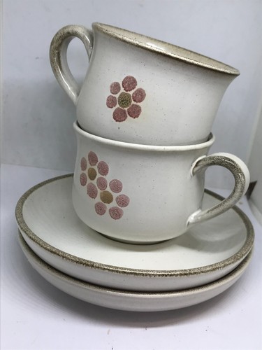 2 Denby Gypsy Stoneware Cups and Saucers Pink Floral 1970s Retired + 2 saucers - 第 2/8 張圖片