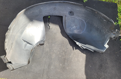 04-08 Jaguar XJ8 Front Right OEM Passenger Fender Liner Splash