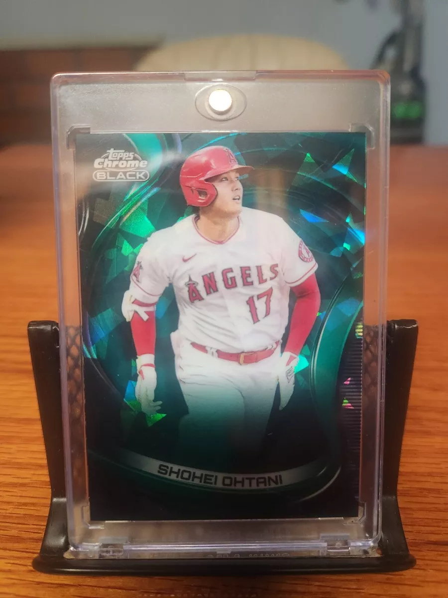 2022 Topps Chrome Shohei Ohtani Autograph card Jersey Numbered 17/50