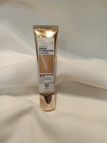 loreal age perfect radiant serum foundation Honey Rose