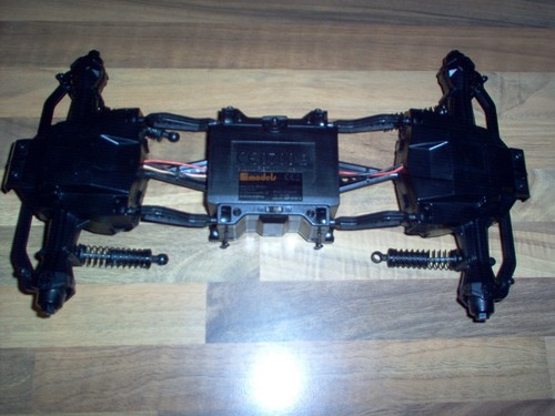 Spare Parts DF Models 1:10 - Mali Crawler 3053 / Full chassis - motor - 2,4Ghz - Photo 3/12