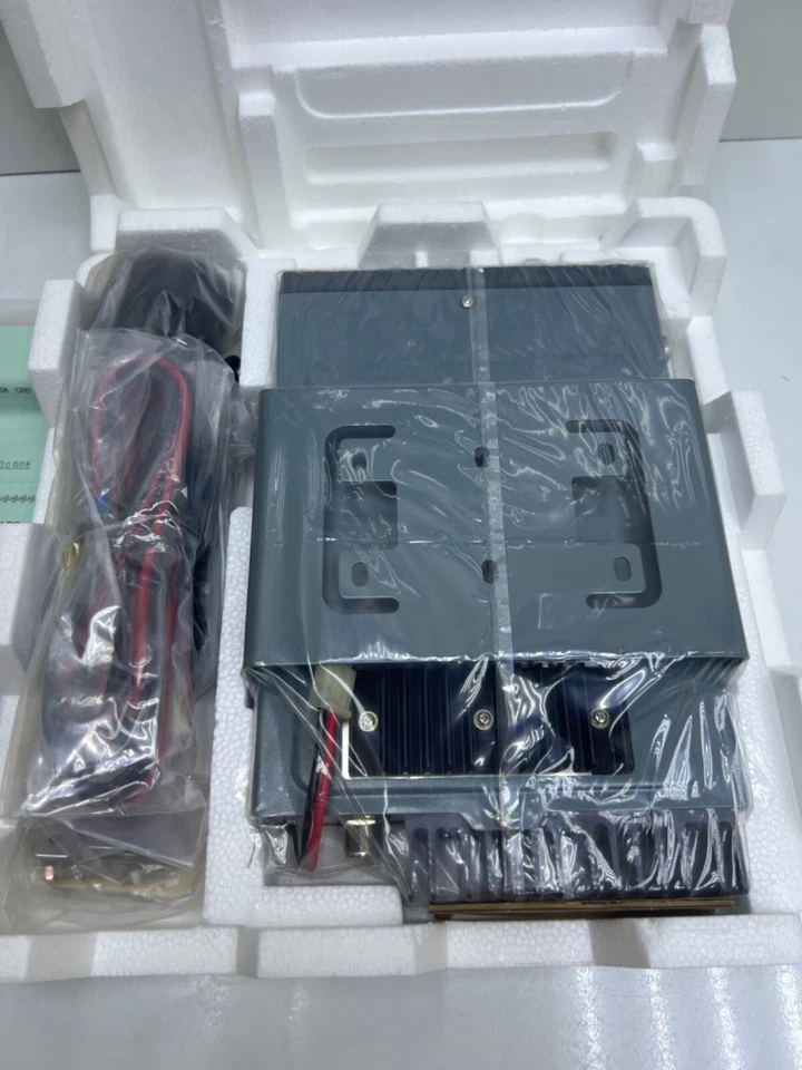 Radio bidireccional Yaesu UHF FM transceptor FTC-1045 de colección Foto 3 de 4