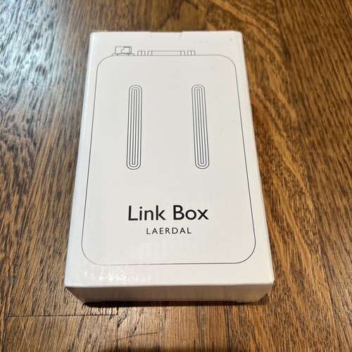Laerdal Model: 200-30250- White Portable SimPad Link Box New