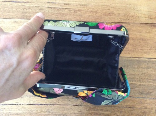 Mary Frances ARIA Handbag Clutch Purse - Silk floral pattern - LIKE NEW - Picture 9 of 10