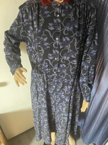 Vintage All Wool LIBERTY 100% Wolle dünnes KLEID 14 royal lila Iris auf einem schwarzen - Bild 4 von 15