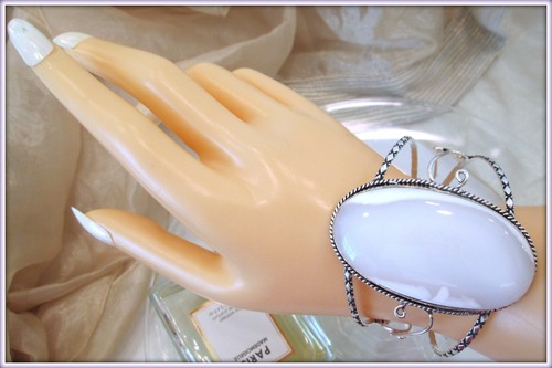 MOONSTONE HUGE NATURAL GEMSTONE LADIES CUFF BRACELET MADE WITH 925 SILVER - Picture 2 of 7