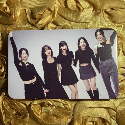 LE SSERAFIM PINK Edition Celeb Kpop Girl Photo Card Group Shine Black