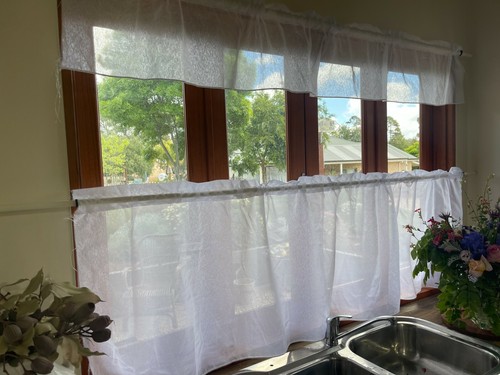 Cafe Curtain LINDY 2 piece - 30 cm + 60 cm drop - WHITE SNOW VOILE Continuous - Picture 7 of 8