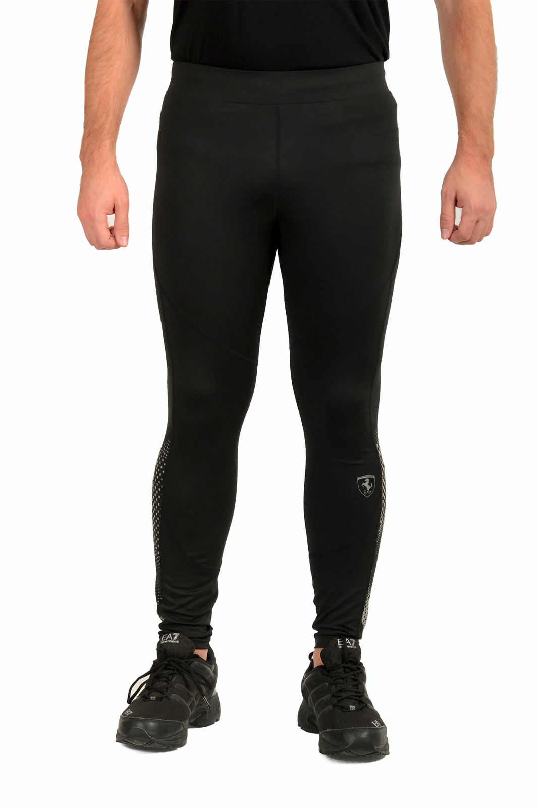 Мужские черные тренировочные брюки Scuderia Ferrari для бега в обтяжку 11690₽