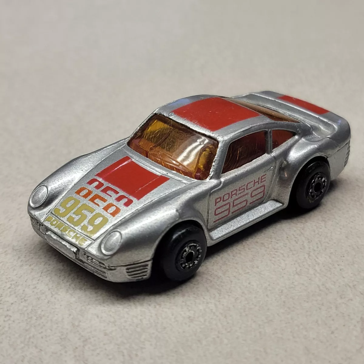 1986 matchbox store porsche 959